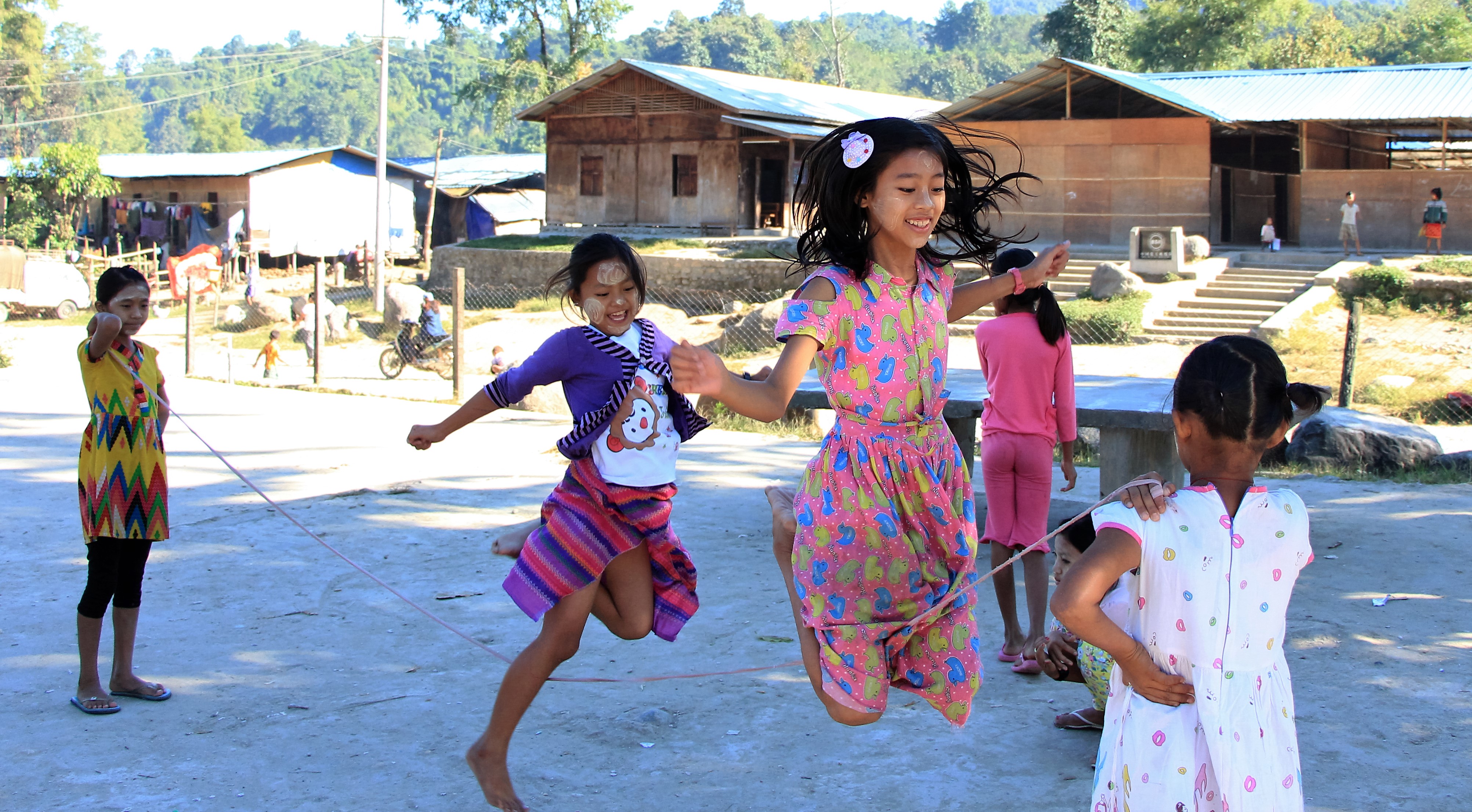 dancing girls